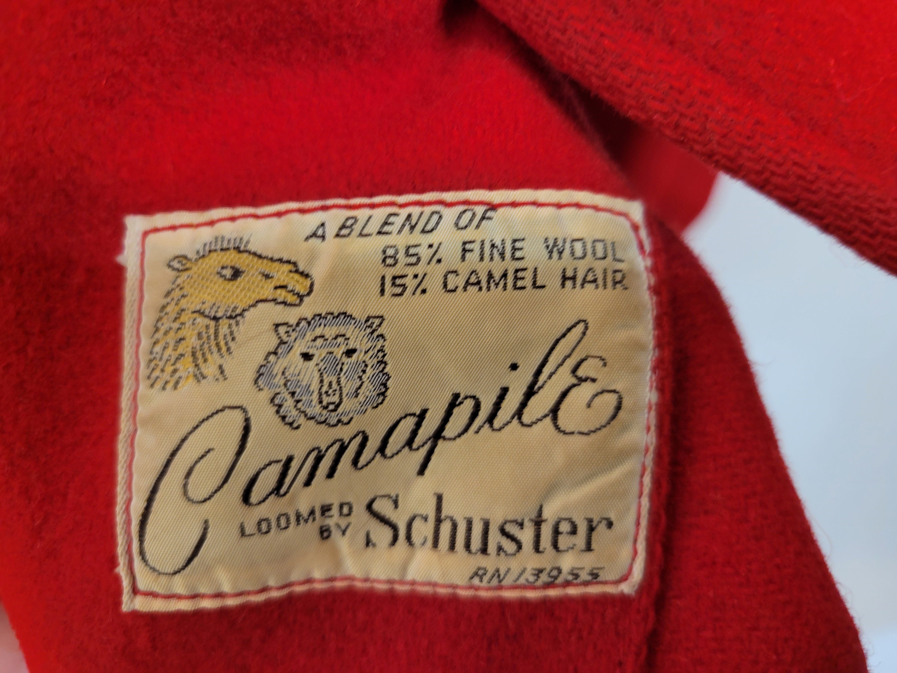 Wow! Vintage 1950s Merrill Woolens Red Camapile Wool/camel Large 