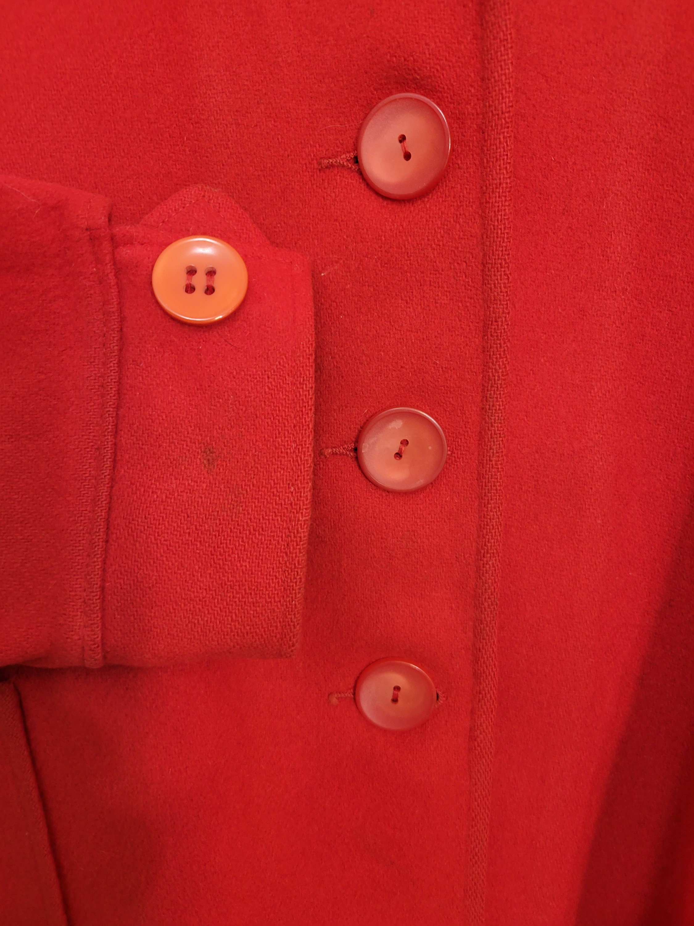 Wow! Vintage 1950s Merrill Woolens Red Camapile Wool/camel Large 