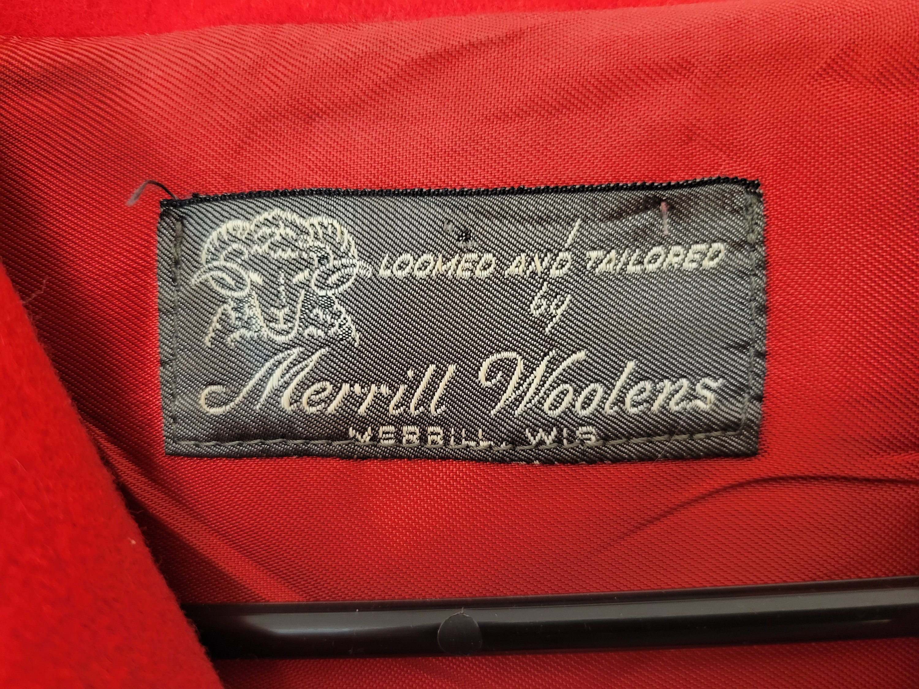 Wow! Vintage 1950s Merrill Woolens Red Camapile Wool/camel Large 