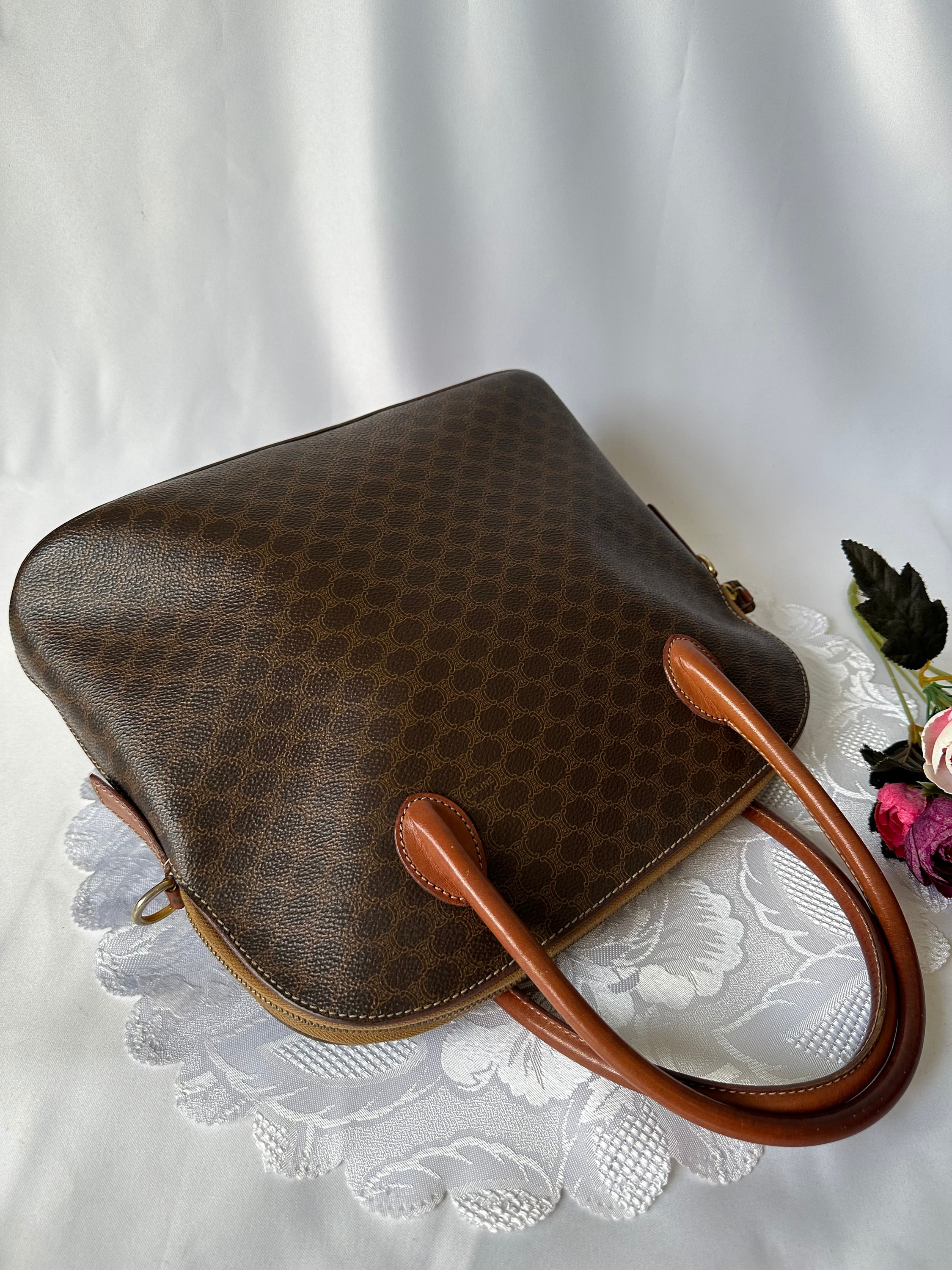 Louis Vuitton Alma Used Handbag Monogram Canvas Leather M51130 #AH42 –  VINTAGE MODE JP