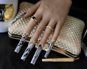 Victoria- Black Nail Collection XXXL Black Marble Press On Nails