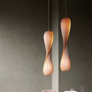 ZenCurve - Wood Pendant Light | Japandi | Japanese wabi-sabi |  Wooden Art Pendant Lamp | Hand-woven Craftsmanship / Natural Wood Lamp Body