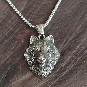 Wolf necklace / Iron wolf necklace / wolf head necklace / mens wolf necklace / wolf pendant / wolf jewelry / wolf charm / wolf lover gift