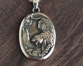 Tiger necklace / White Tiger necklace / tiger charm necklace / iron tiger necklace / tiger pendant / tiger charm /  tiger lover gift / Tiger