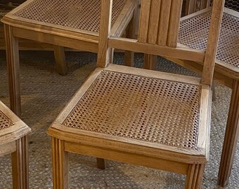 Vendu - Lot de 6 chaises anciennes vintage art déco en chêne massif brut et cannage