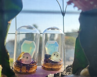 Mini Opal Gravestone with Ghost