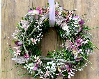 Frühlingskranz Türkranz Wanddeko Tischdeko Geschenkidee Frühlingsdeko Blumenkranz frische Farben Tischkranz Buchskranz Schleierkraut