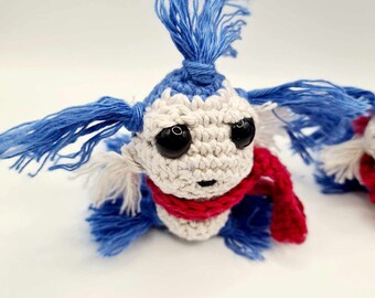 Ello worm crochet labyrinth worm keychain