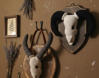 Crochet Goat Skull Pattern – Ram Skull Amigurumi – Gothic Crochet PDF Pattern