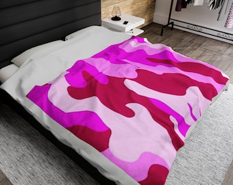 Pink Camouflage Velveteen Plush Blanket