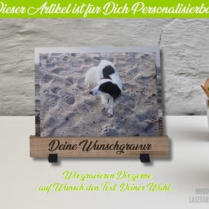 Fotohalter aus Holz (Eiche) mit Gravur – personalisierter Polaroid-Ständer 16 cm – Fotoständer, Fotoleiste, Kartenständer Foto Geschenk