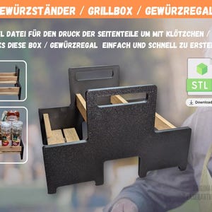 Peut inclure: Étagère à épices noire avec des étagères en bois et une poignée. L'image comprend du texte en allemand : "GEWÜRZSTÄNDER / GRILLBOX / GEWÜRZREGAL" et "3D STL DATEI FÜR DEN DRUCK DER SEITENTEILE..." Un bouton de téléchargement pour un fichier STL est également visible.