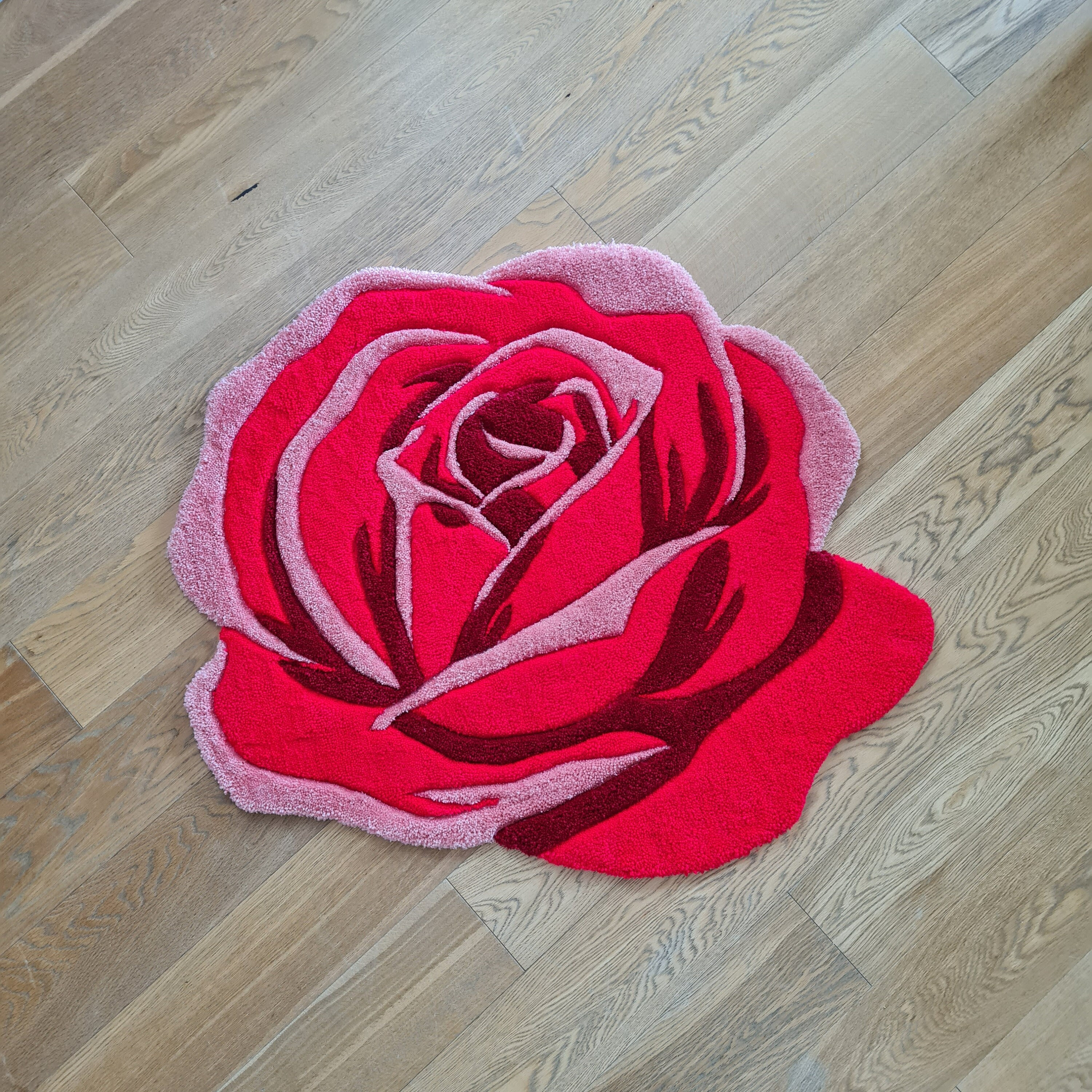 Tufted Rose Rug | Handmade | Red and Pink | Statement Area Rug - Etsy