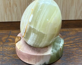 egg まとめ売り Egg Onyx Stone Marble Egg and Holder Vintage Collectible