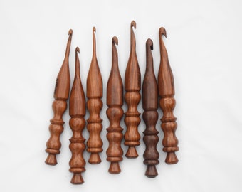 Handmade Rosewood Crochet Hook Set: Ergonomic Grip (4mm-10mm)