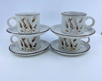vintage stonehenge midwinter "wild oats" pattern cups and saucers set of 4