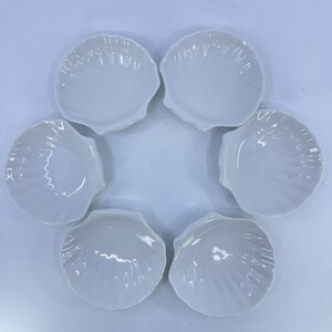 vintage ceramic shell-shaped dipping dishes set of 6 coastal motif