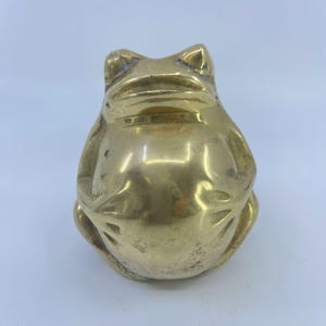 vintage solid brass frog buddha belly paperweight ornament