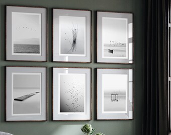 Schwarz-weiße Wandkunstdrucke mit Seelandschaft, minimalistische Fotografie, 6er-Set Bilder von Vögeln über dem See, Landschaftskunst