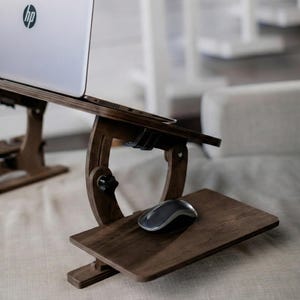 Copy for lcapote (Madeira) | 17-inch Laptop Stand, 50 deg. Tilt, Foldable Lap Desk, Portable Wood Laptop Desk for Bed, Work-from-Home Gift bild 7