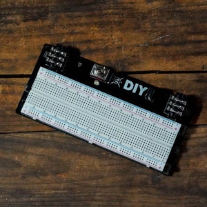 DIY Breadboard | Solderless Guitar Pedal Breadboard | Small