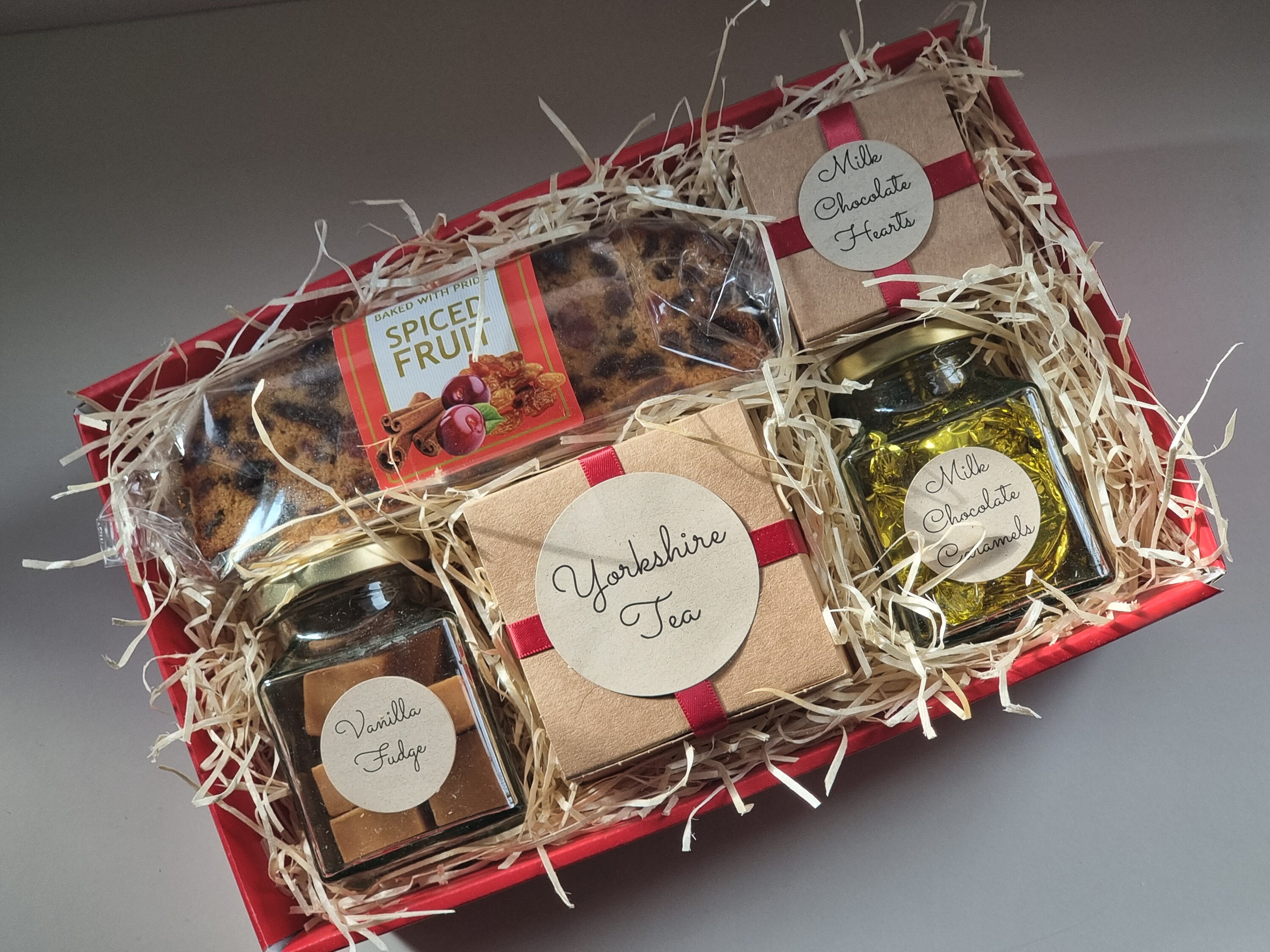 Tea Hamper Yorkshire Tea, Chocolate Hearts, Vanilla Fudge, Spiced Fruit