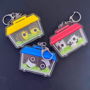 ISOPOD SHAKER KEYCHAIN - 2.5 Inch Shaker Keychain - 3 Styles - Cute Acrylic Keychain - Chibi Isopods - Rubber Ducky - Panda King - Dairy Cow