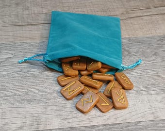 Rustic Elder Futhark runes