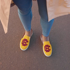 Bethune Cookman University Women’s slip-on canvas shoes