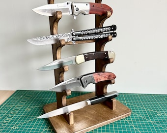 Wooden knife display case, Knife rack wood, folding knife organizer, Pocket knife storage, Knife wooden holder, knife stand, knife display