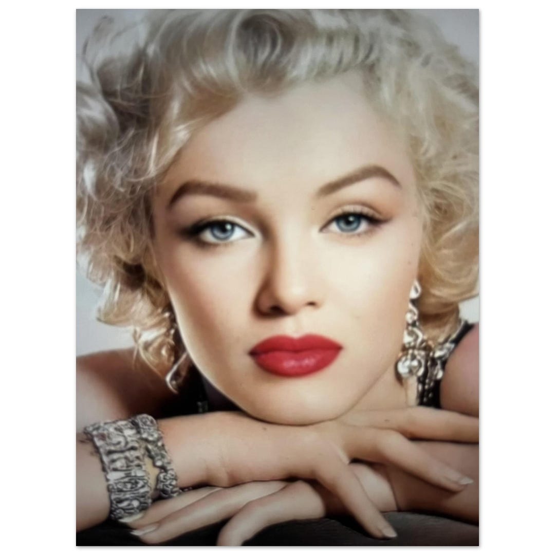 Marilyn Monroe Vintage Art Poster: Iconic Wall Decor - Etsy