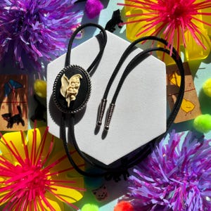 Cute Flower Bolo Tie / Black and Cream Flower Cameo / Handmade Bolo / Minimalistic Tie  / Cowboy Western Bolo / Wedding Bolo / Gifts for Him