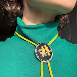 Lovely Yellow Birds Bolo Tie / Yellow Adorable Bird Cameo / Handmade Necklace Bolo / Minimalistic Necktie / Cowboy Necklace /Western Bolo