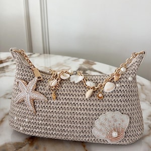 shell shoulder bag