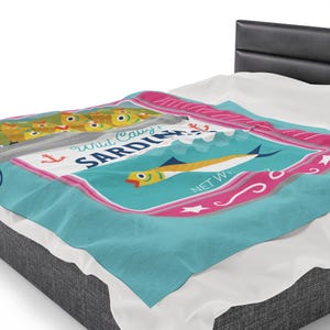 Sardines Plush Blanket - Velveteen Canned Sardine Print Throw Blanket - Tinned Fish Home Decor - Sardine Art Print 60" × 80"
