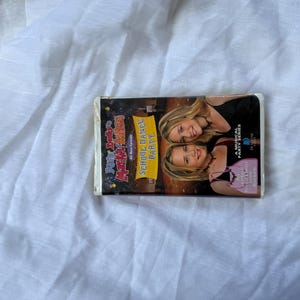 Mary-Kate & Ashley’s School Dance Party VHS | 1999 | Vintage Olsen Twins Movie | Dance Music Video Cassette