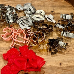 Vintage Cookie Cutter Sets 9 to choose