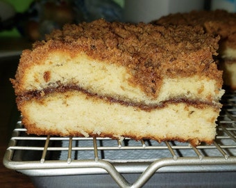 Cinnamon Streusel Coffee Cake (9x9 Tray)