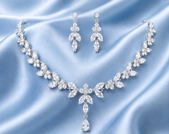 Bridal Jewelry set Bridesmaid Jewelry Wedding Jewelry Bridal Necklace Earrings set Drop Necklace and Earrings set Necklace and Earrings set
