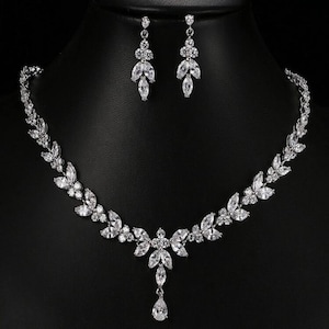 Bridal Jewelry set Bridesmaid Jewelry Wedding Jewelry Bridal Necklace Earrings set Drop Necklace and Earrings set Necklace and Earrings set