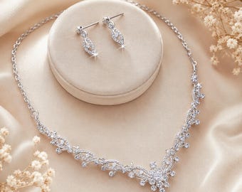 Bridal Jewelry set Bridesmaid Jewelry Wedding Jewelry Bridal Necklace Earrings set Drop Necklace and Earrings set Necklace and Earrings set