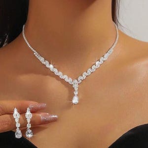 Bridal Jewelry set Bridesmaid Jewelry Wedding Jewelry Bridal Necklace Earrings set Drop Necklace and Earrings set Necklace and Earrings set