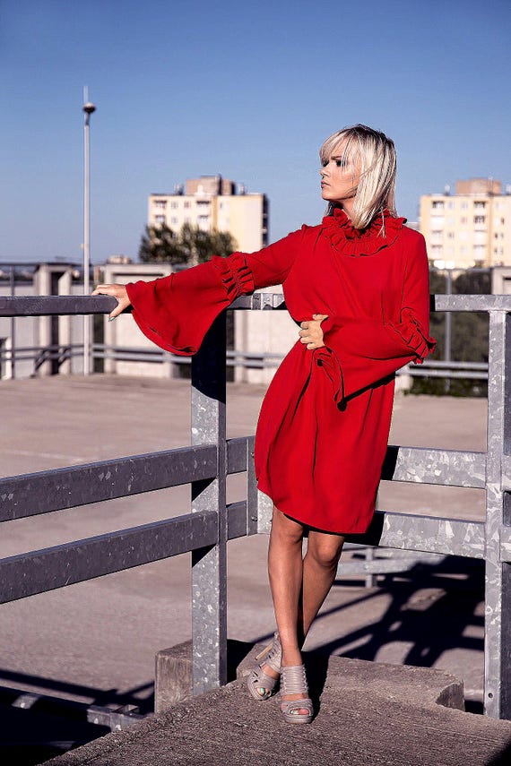 dress for work dinner Is this a good choice to wear at work and later at a dinner party? : r/BusinessFashion