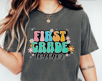 Comfort Colors® Retro First Grade Teacher Shirt, Elementary School, Teaching Tee, First Day Of School,Teacher Team,Teacher Appreciation Gift