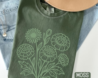Comfort Colors® Vintage Pressed Flowers Shirt, Boho Cottagecore Shirt, Botanical Floral Tee Wildflowers Shirt Gift for Gardener Floral Shirt