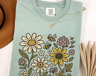 Flower Shirt, Gift For Her, Flower Shirt Aesthetic, Floral Graphic Tee, Floral Shirt, Flower T-shirt, Wild Flower Shirt, Wildflower T-shirt