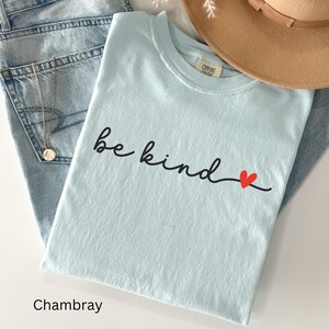 Camiseta &quot;Be Kind&quot; de Comfort Colors®, camiseta &quot;Maestro de la bondad&quot;, camiseta &quot;Elija la bondad&quot;, camiseta &quot;Regreso a la escuela&quot;, camiseta &quot;Maestro de escuela primaria&quot;
