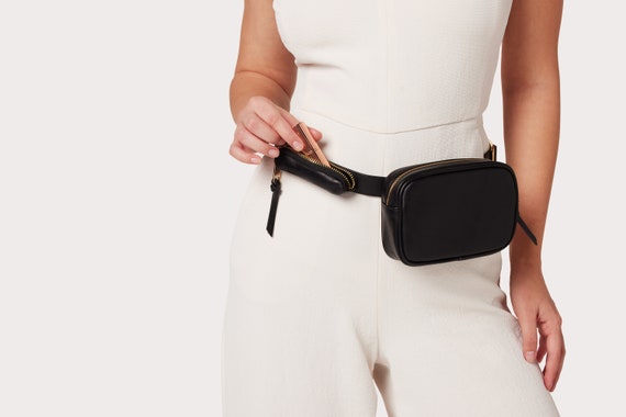 通販 送料無料  Leather Genuine Waist Built-in With Pack Fanny Bag Belt WaistPacks