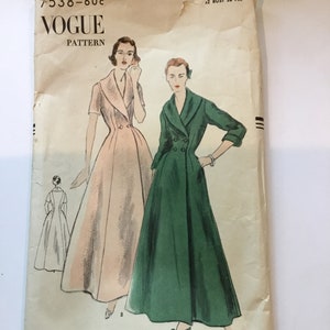 Vintage 1950s Vogue sewing pattern 7538 women’s housecoat size 14 bust 33 hip 35