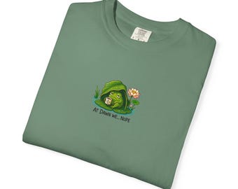 Funny Frog T-Shirt,  At Dawn We Nope Tee, Camping Shirt, Chaotic Animal Shirt, Cute Frog Print, Comfort Colors